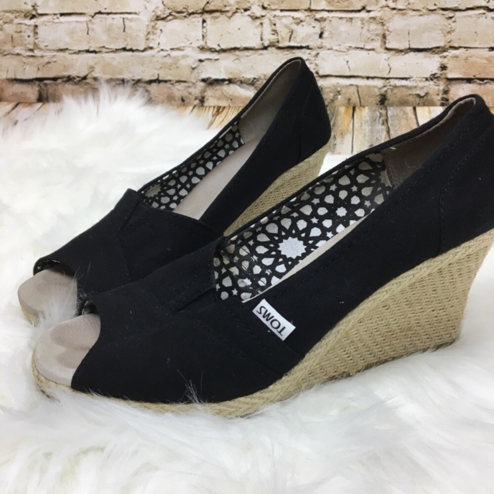 Toms wedges